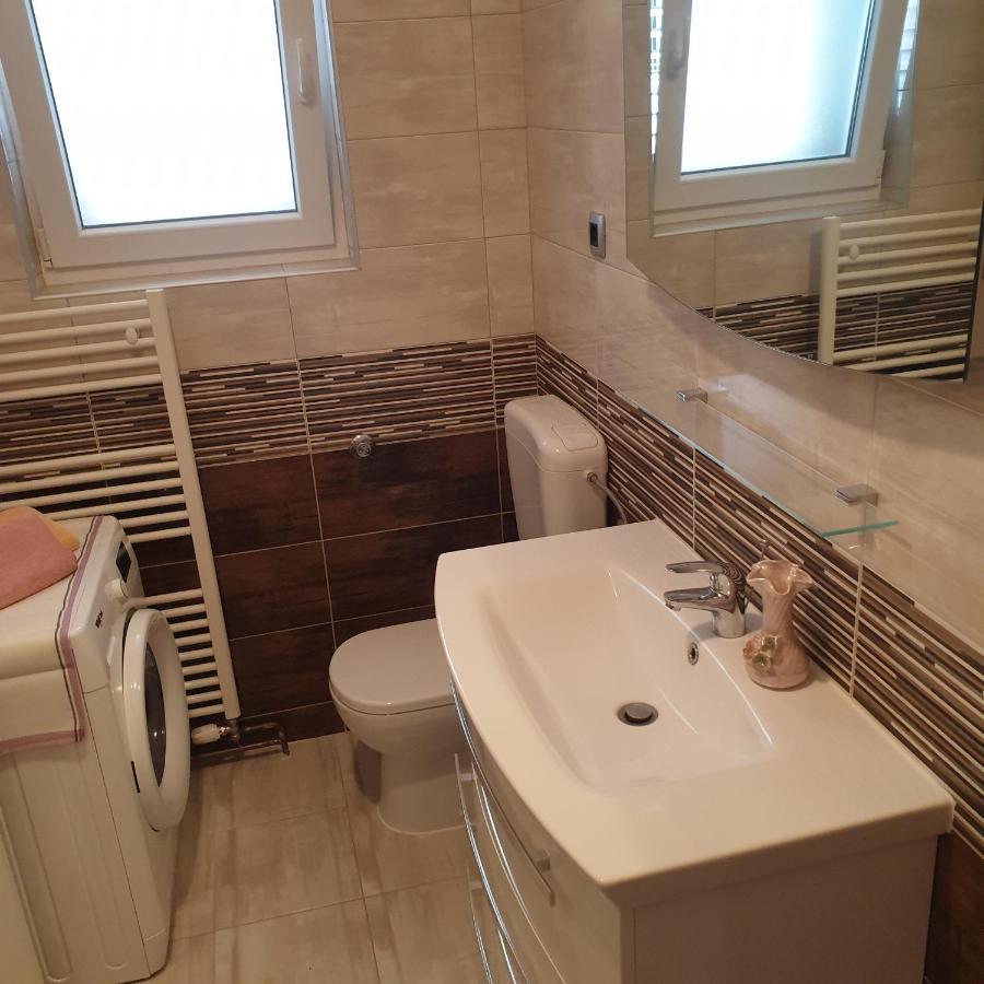 Fili Apartment โวดีเซ ภายนอก รูปภาพ