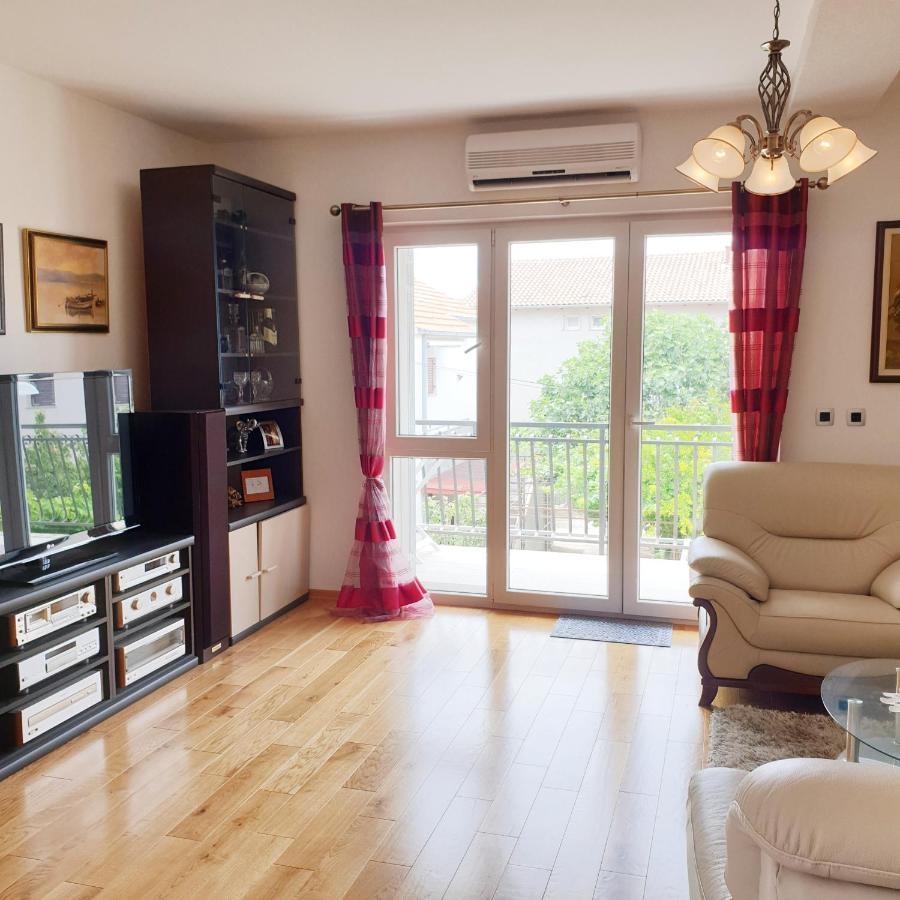 Fili Apartment โวดีเซ ภายนอก รูปภาพ