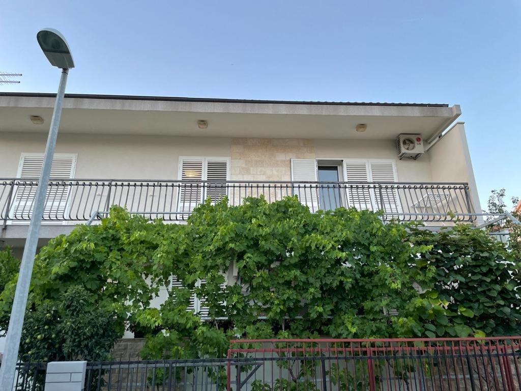 Fili Apartment โวดีเซ ภายนอก รูปภาพ